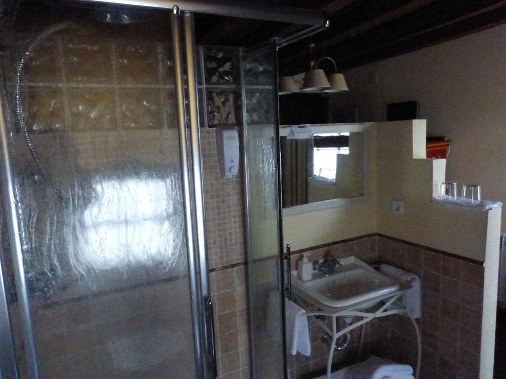 La Posada Del Tietar Santa Maria del Tietar Bagian luar foto